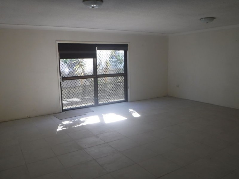 1/23 Jubilee Avenue, Broadbeach QLD 4218