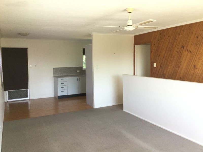 32 Kallay Street, Miami QLD 4220