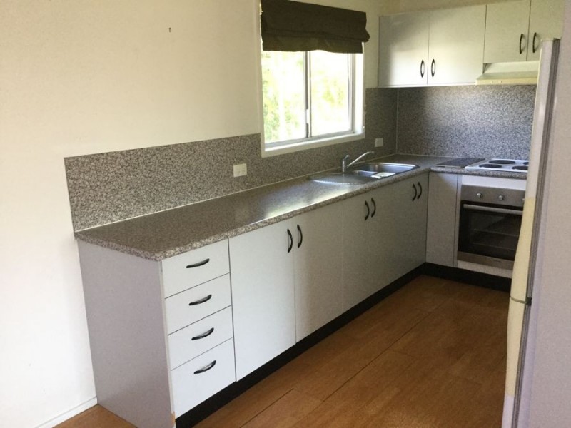 32 Kallay Street, Miami QLD 4220