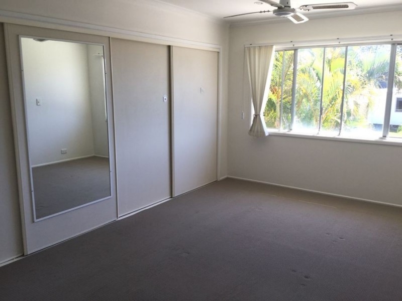 32 Kallay Street, Miami QLD 4220