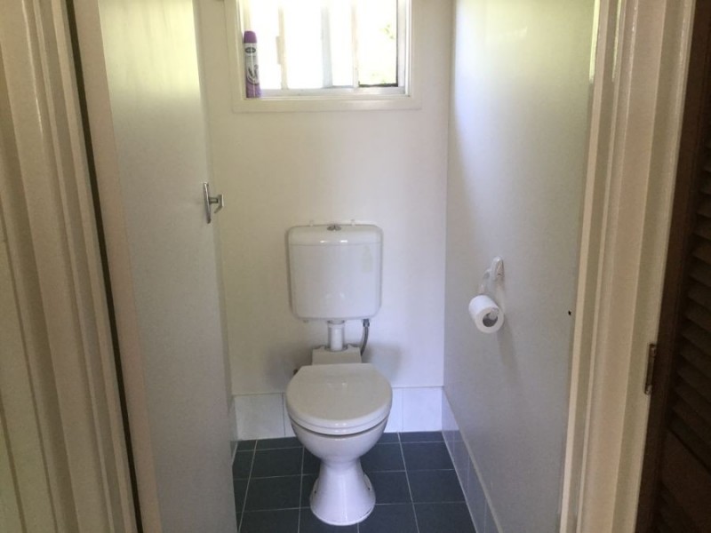 32 Kallay Street, Miami QLD 4220