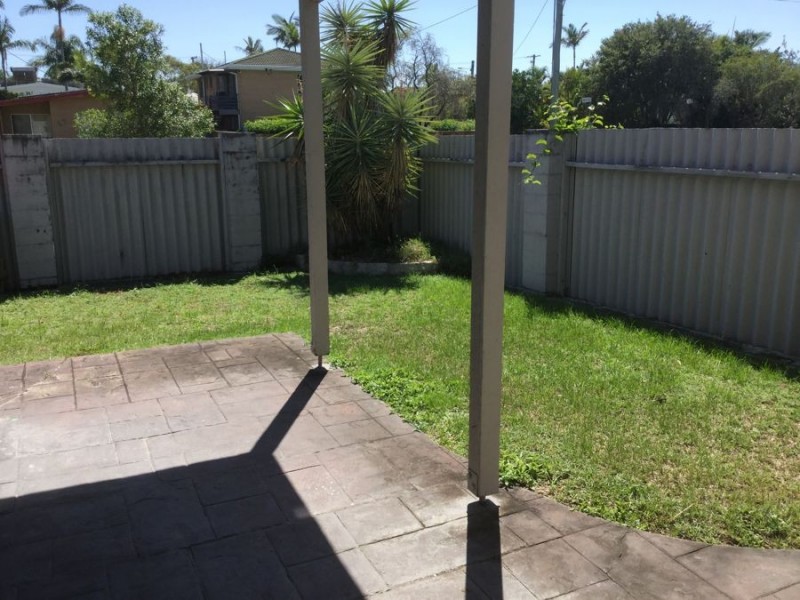 32 Kallay Street, Miami QLD 4220