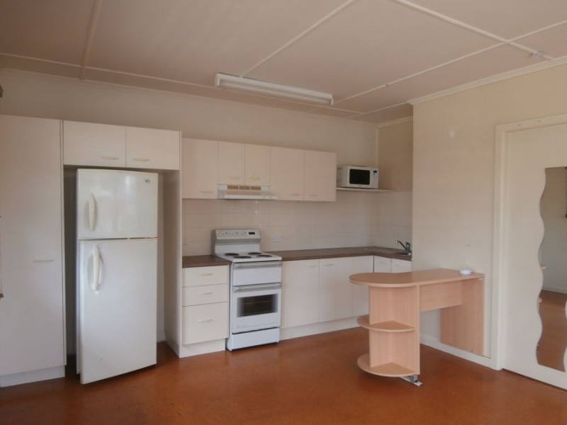 6/24 Thornton St, Surfers Paradise QLD 4217