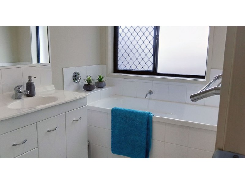 42A Candlebark Circuit, Upper Coomera QLD 4209