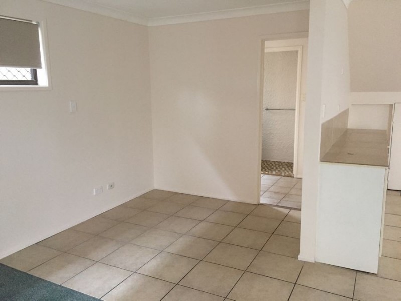 1/2042 Gold Coast Highway, Miami QLD 4220