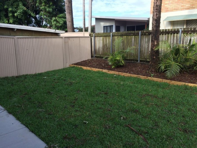 2/2042 Gold Coast Highway, Miami QLD 4220