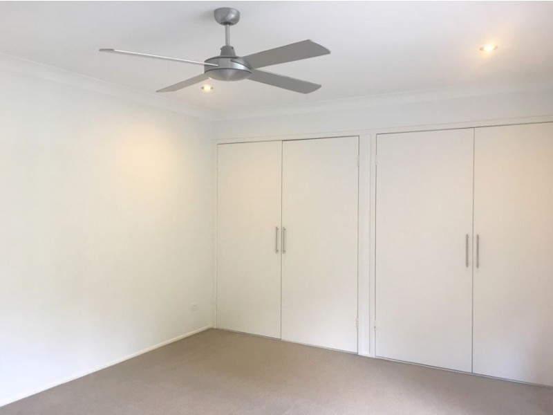 2/13 Chairlift Avenue East, Mermaid Beach QLD 4218