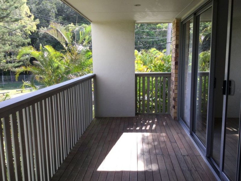 2/13 Chairlift Avenue East, Mermaid Beach QLD 4218