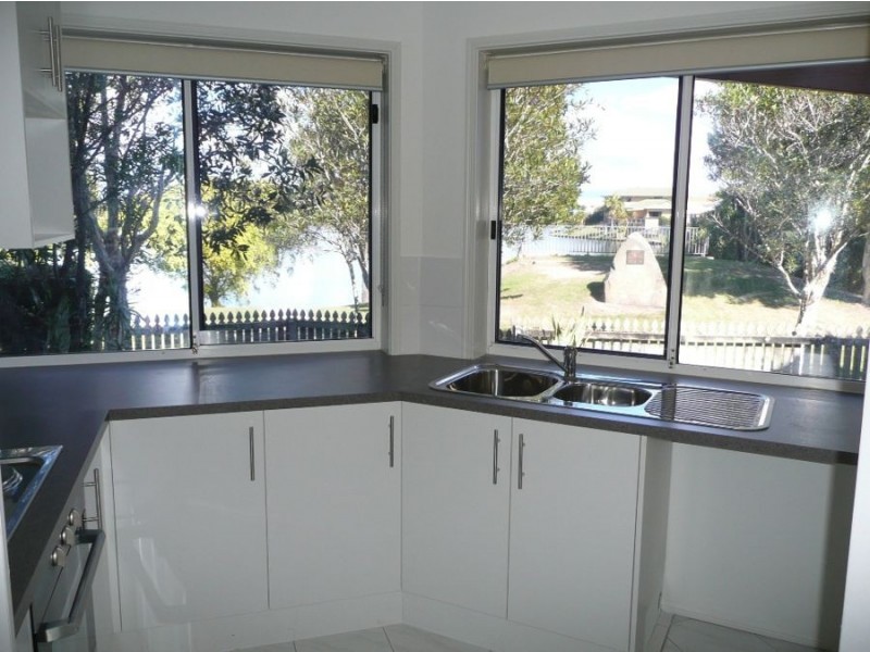 13/173 Barrier Reef Drive, Mermaid Waters QLD 4218