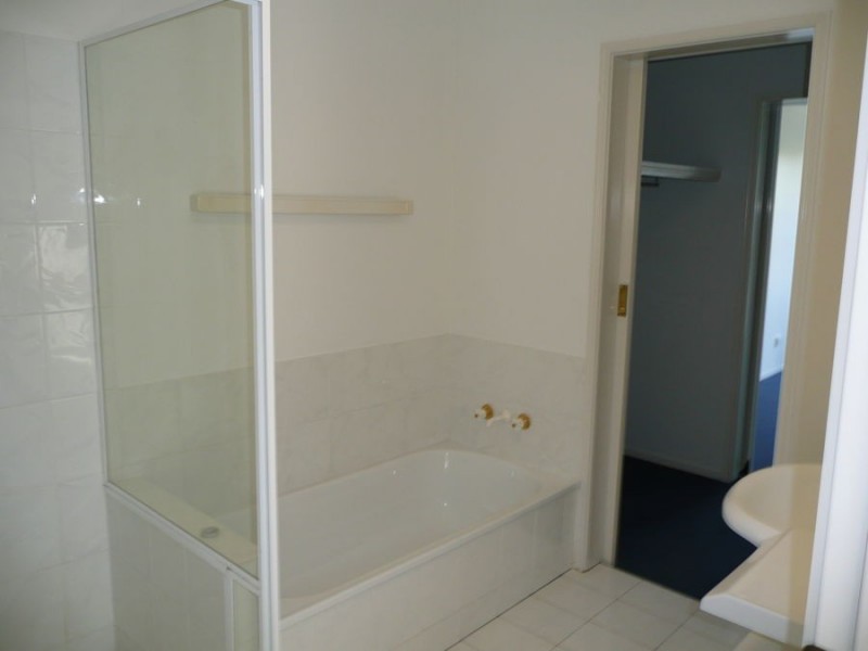 13/173 Barrier Reef Drive, Mermaid Waters QLD 4218