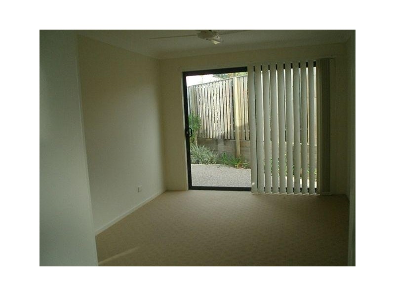 Palma Crescent, Varsity Lakes QLD 4227