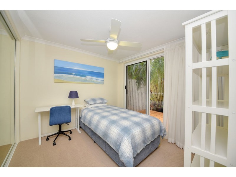 25/28 Chairlift Avenue, Miami QLD 4220