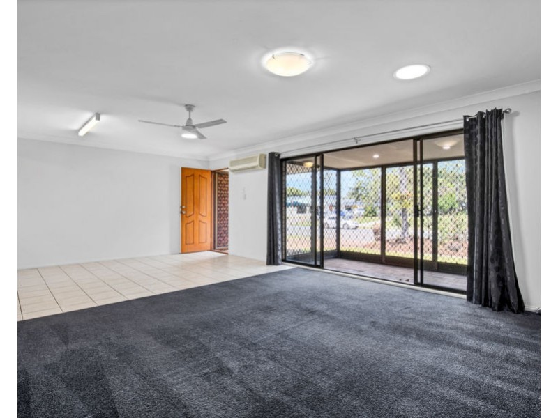 42/172 Barrier Reef Drive, Mermaid Waters QLD 4218