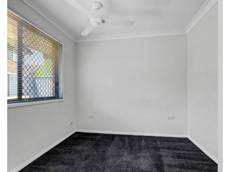 42/172 Barrier Reef Drive, Mermaid Waters QLD 4218