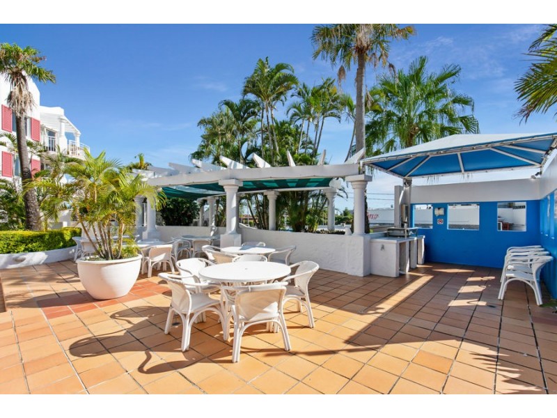 31/28 Chairlift Avenue, Miami QLD 4220