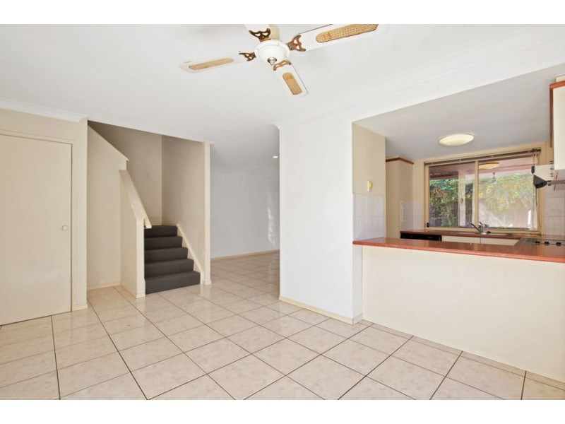 3/113-115 Arundel Drive, Arundel QLD 4214