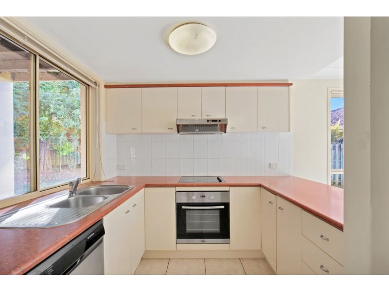 3/113-115 Arundel Drive, Arundel QLD 4214