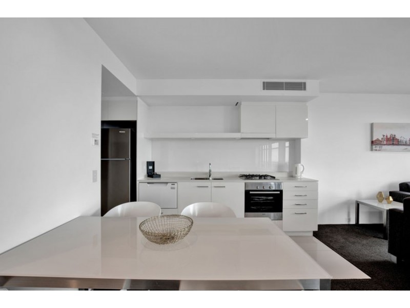 3602 9 Hamilton Avenue, Surfers Paradise QLD 4217