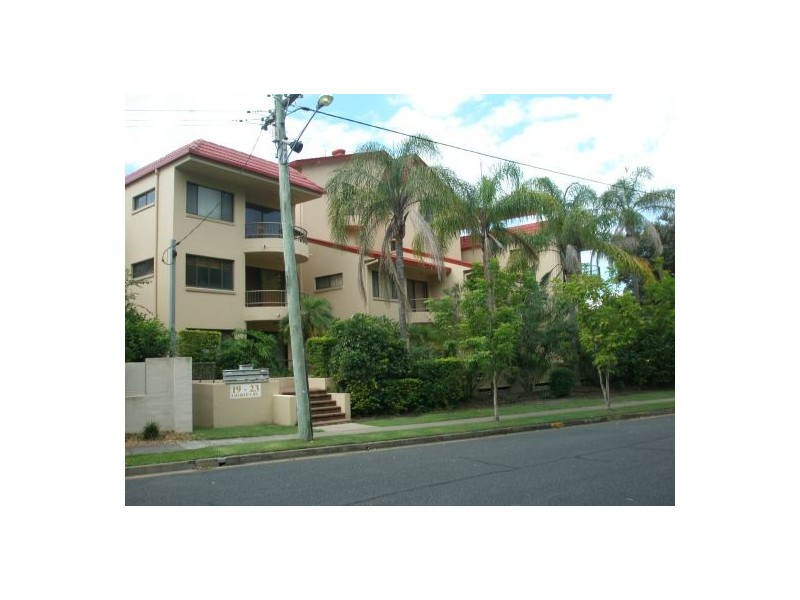 4/19-21 CHAIRLIFT AVE, Nobby Beach QLD 4218