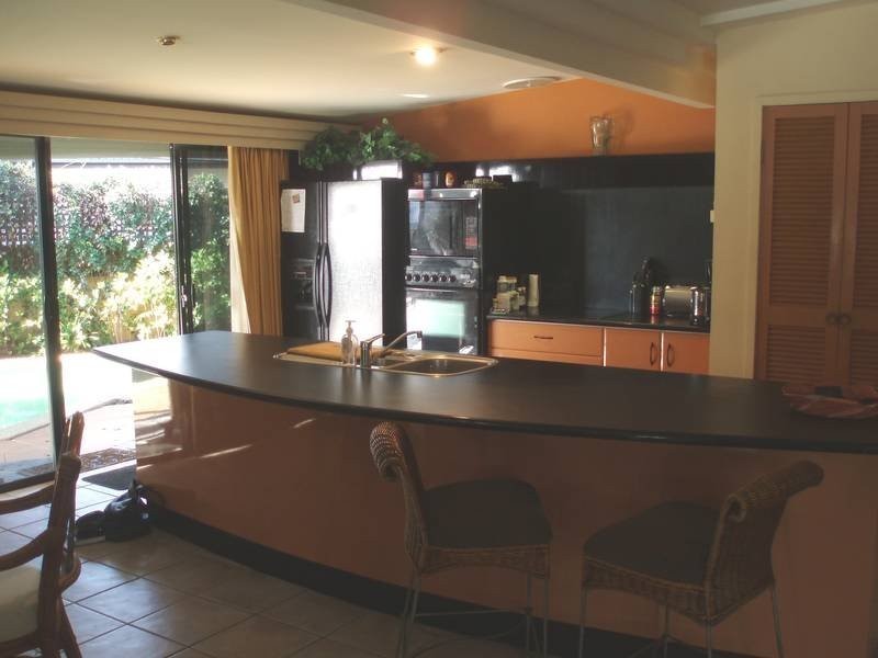 Broadbeach Waters QLD 4218