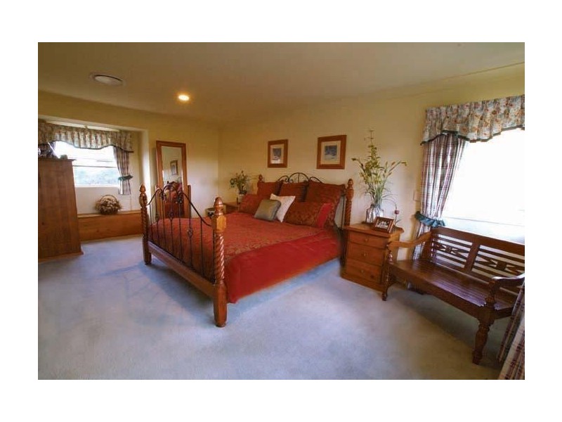 Burleigh Heads QLD 4220