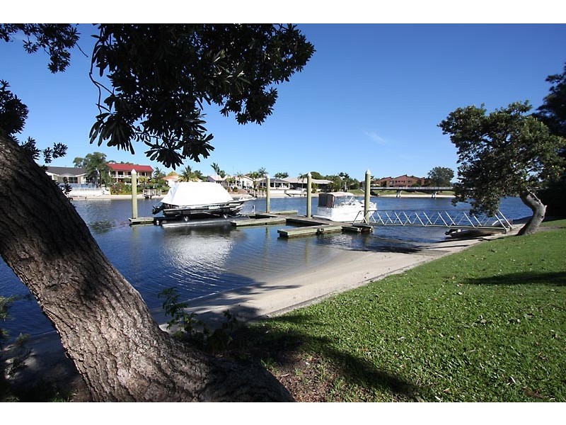 Mermaid Waters QLD 4218