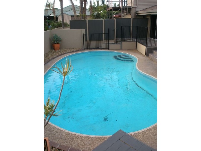 Broadbeach Waters QLD 4218