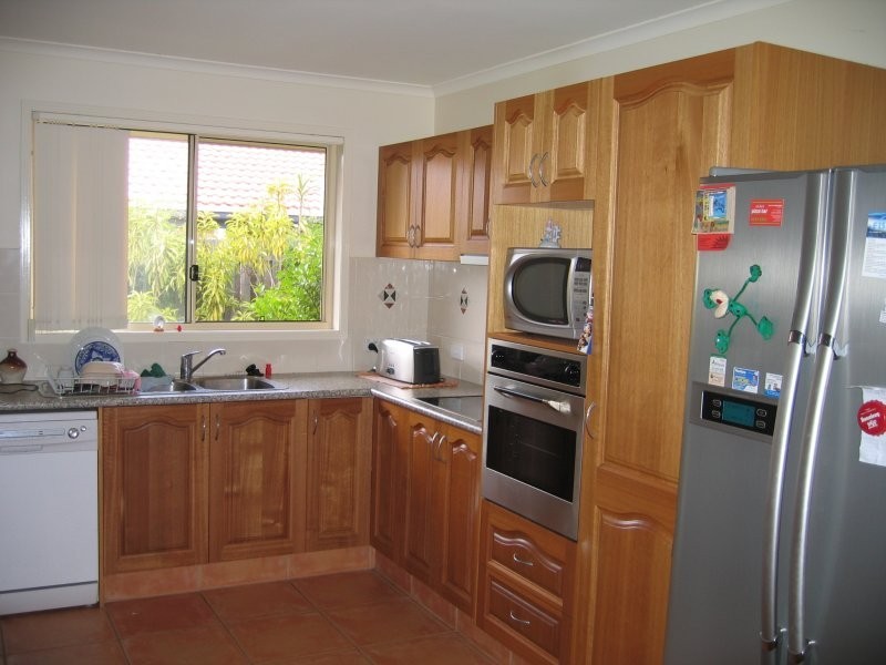 Pacific Pines QLD 4211