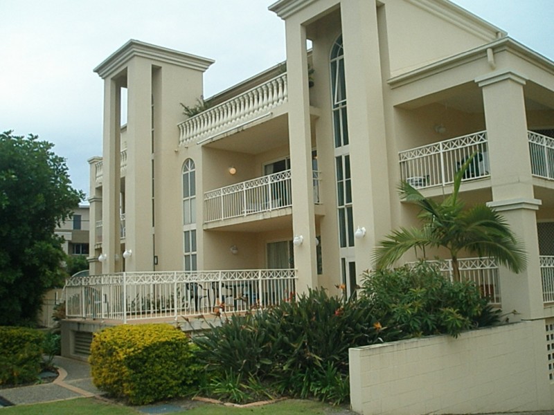 Nobby Beach QLD 4218