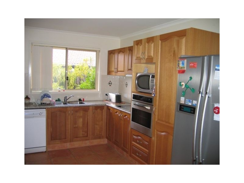 Pacific Pines QLD 4211