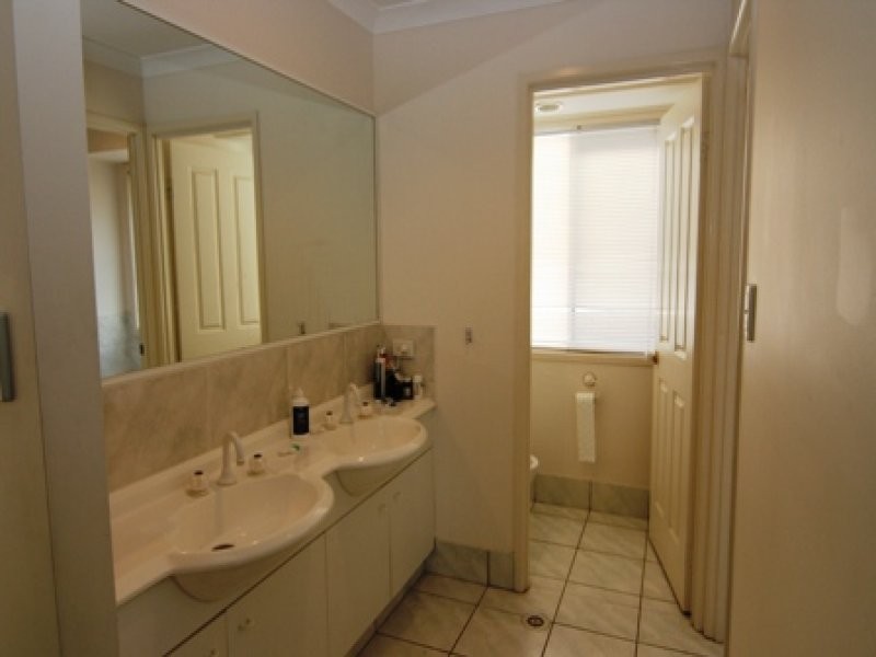 Burleigh Waters QLD 4220