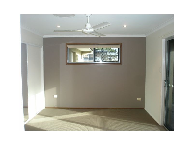 Broadbeach Waters QLD 4218