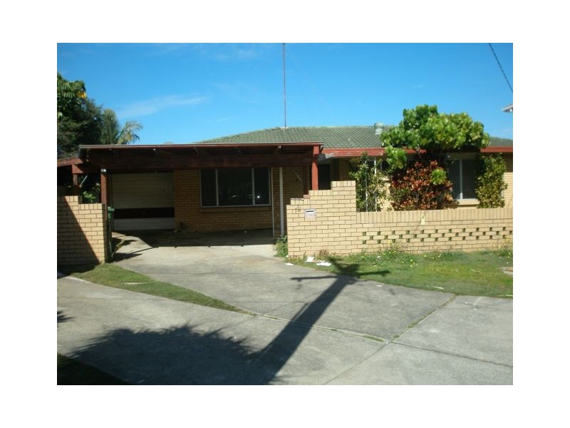 Broadbeach Waters QLD 4218