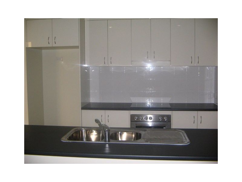 Pacific Pines QLD 4211
