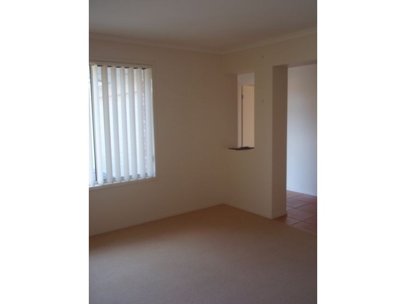 Pacific Pines QLD 4211