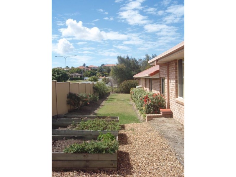 Pacific Pines QLD 4211