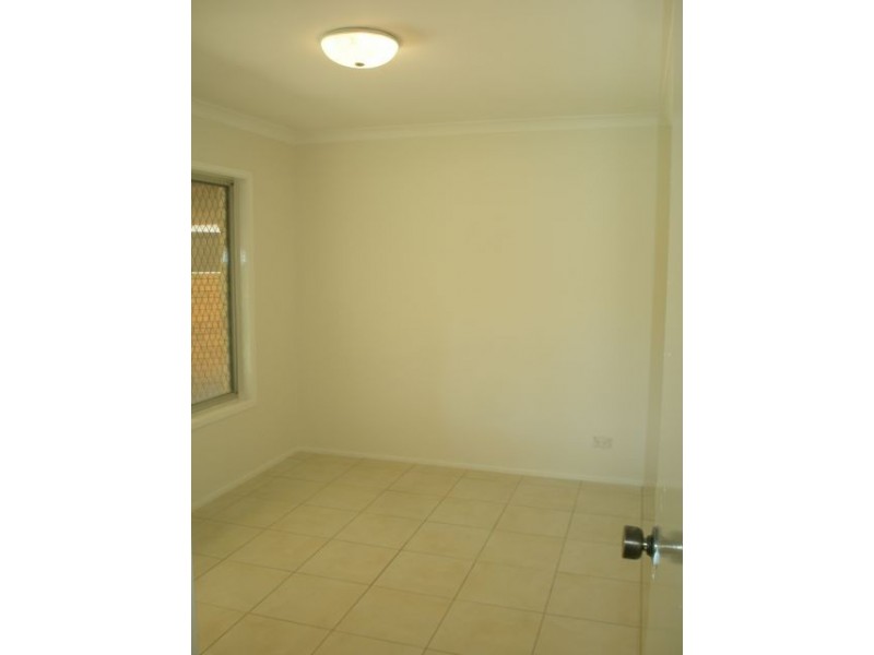 Broadbeach Waters QLD 4218