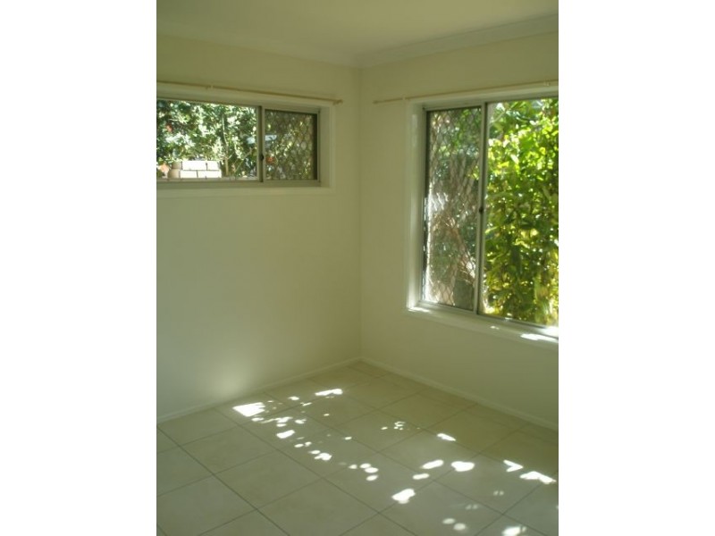 Broadbeach Waters QLD 4218