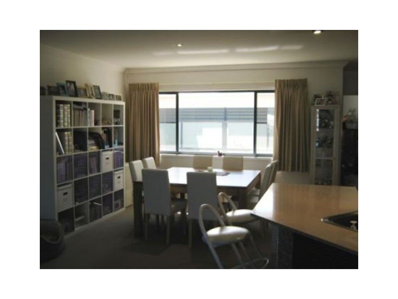 Varsity Lakes QLD 4227