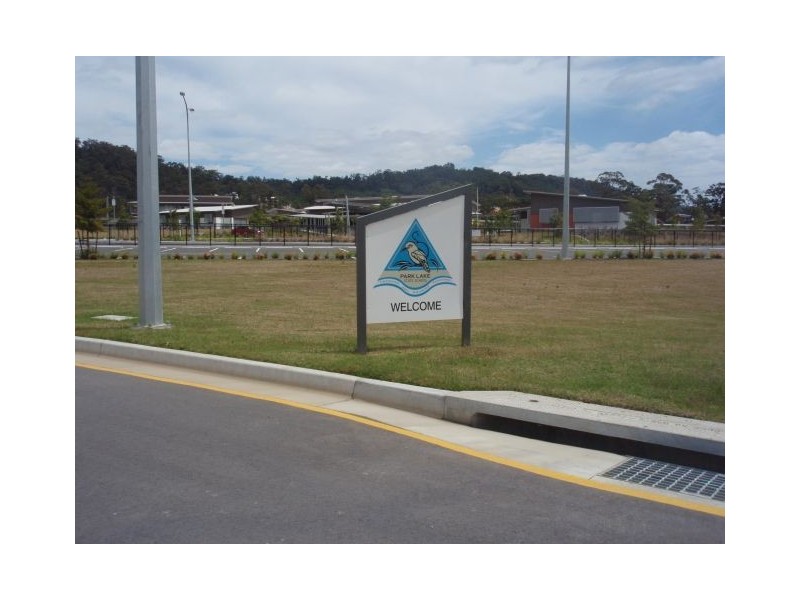 Pacific Pines QLD 4211