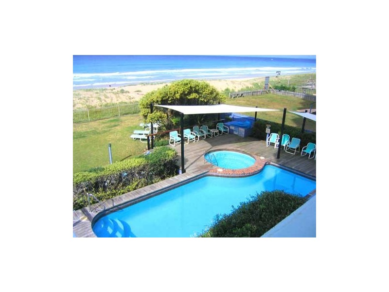 Main Beach QLD 4217