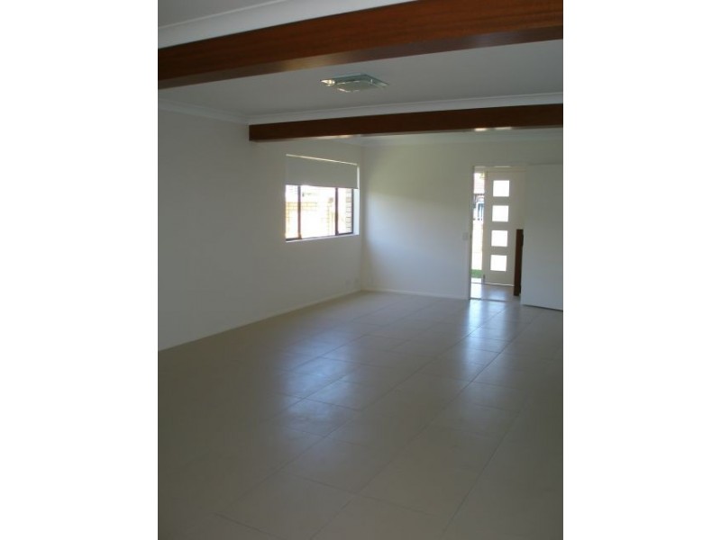 Mermaid Waters QLD 4218