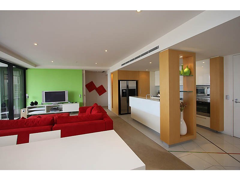 Broadbeach QLD 4218