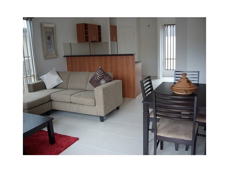 Varsity Lakes QLD 4227