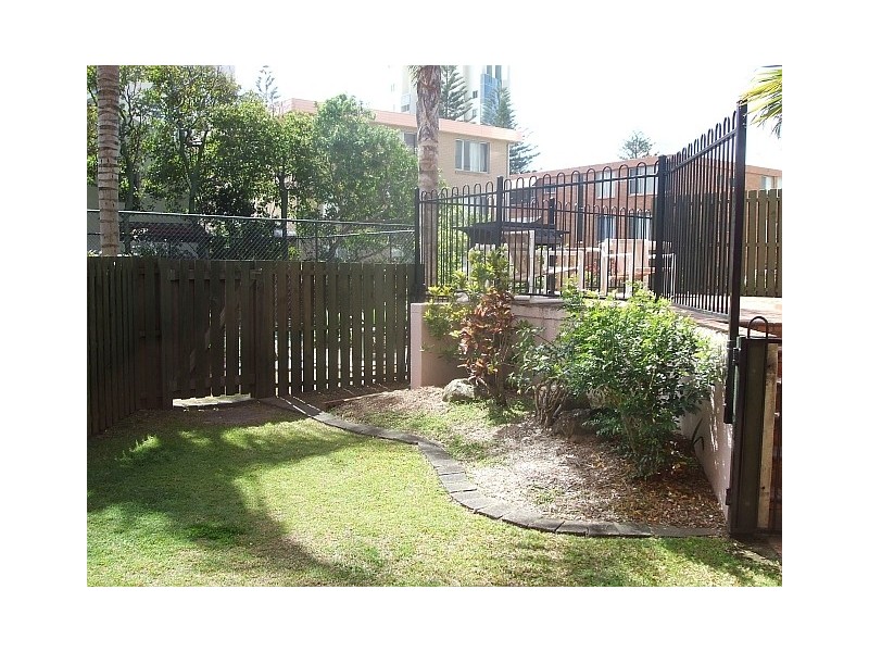 Surfers Paradise QLD 4217