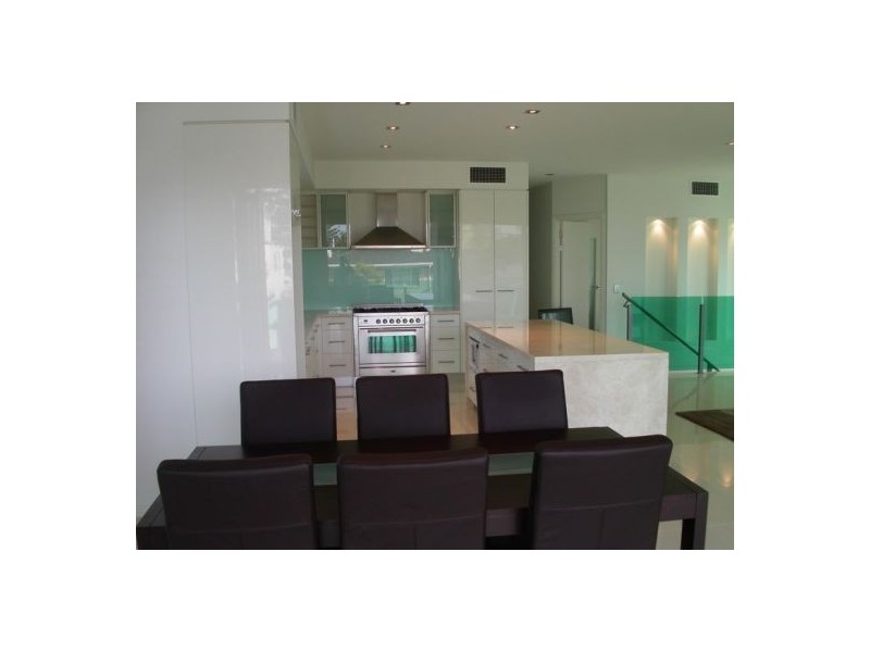 Mermaid Beach QLD 4218