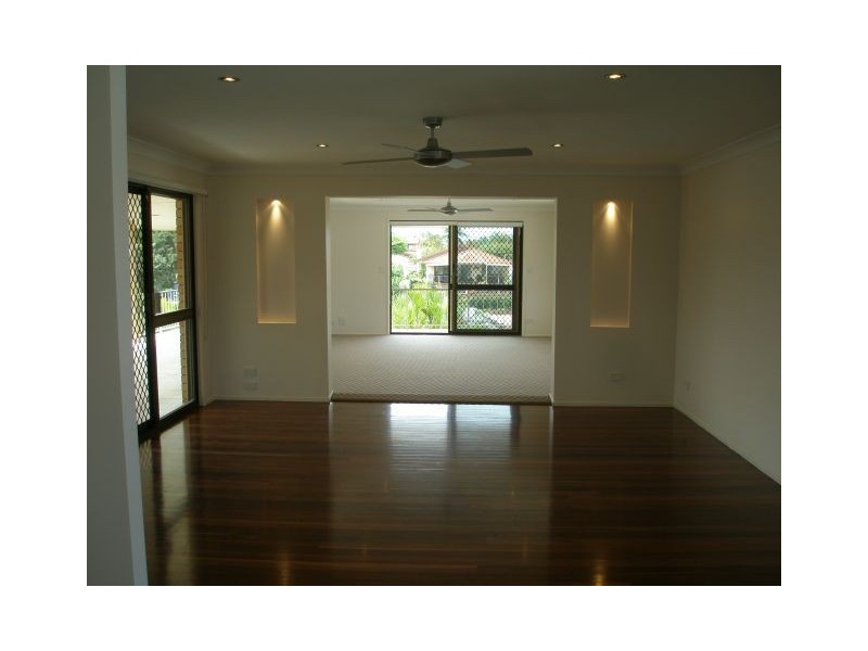 Mermaid Waters QLD 4218