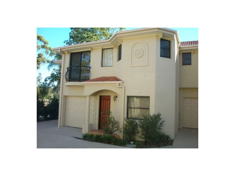 Ashmore QLD 4214
