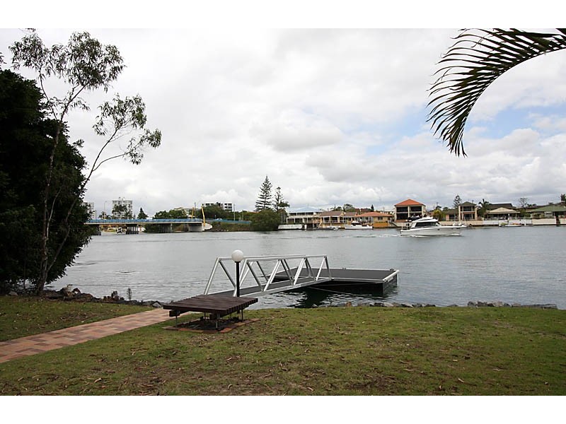 Surfers Paradise QLD 4217