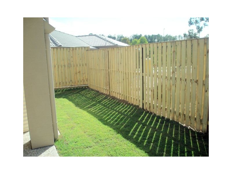 Pacific Pines QLD 4211